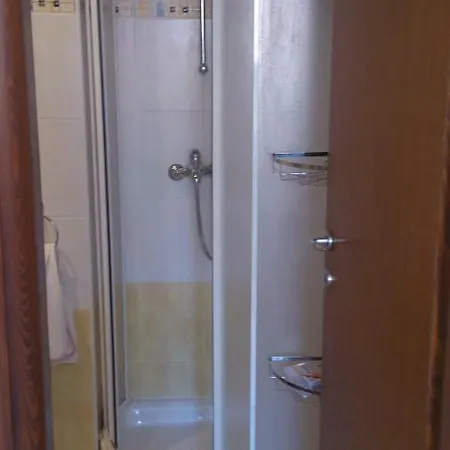 Apartament Karli